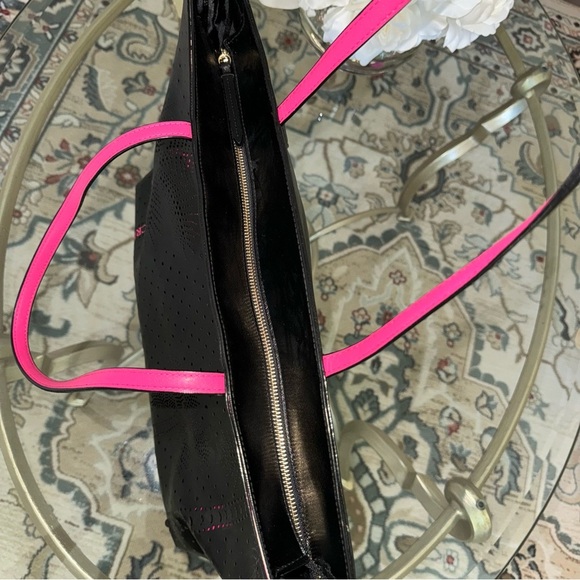 Victoria’s Secret Palm Tree Tote Bag And Sequin Cosmetic Bag Two Piece Set - Picture 8 of 16